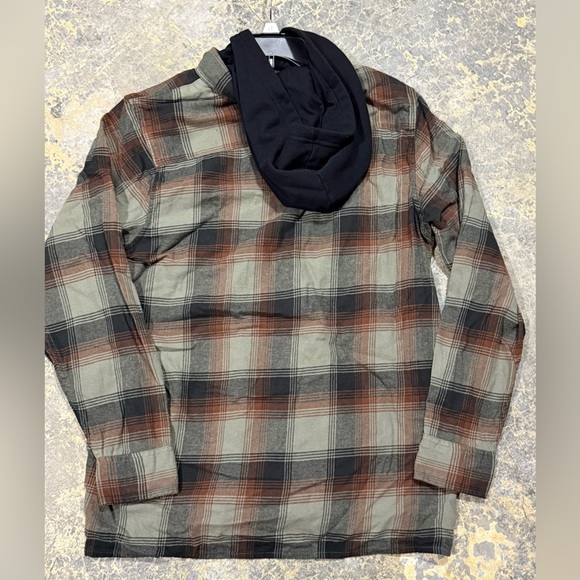 Arizona Jean Co Men’s LT Big and Tall Olive Plaid Button-Down Shirt W/Hood NWT - Picture 3 of 5